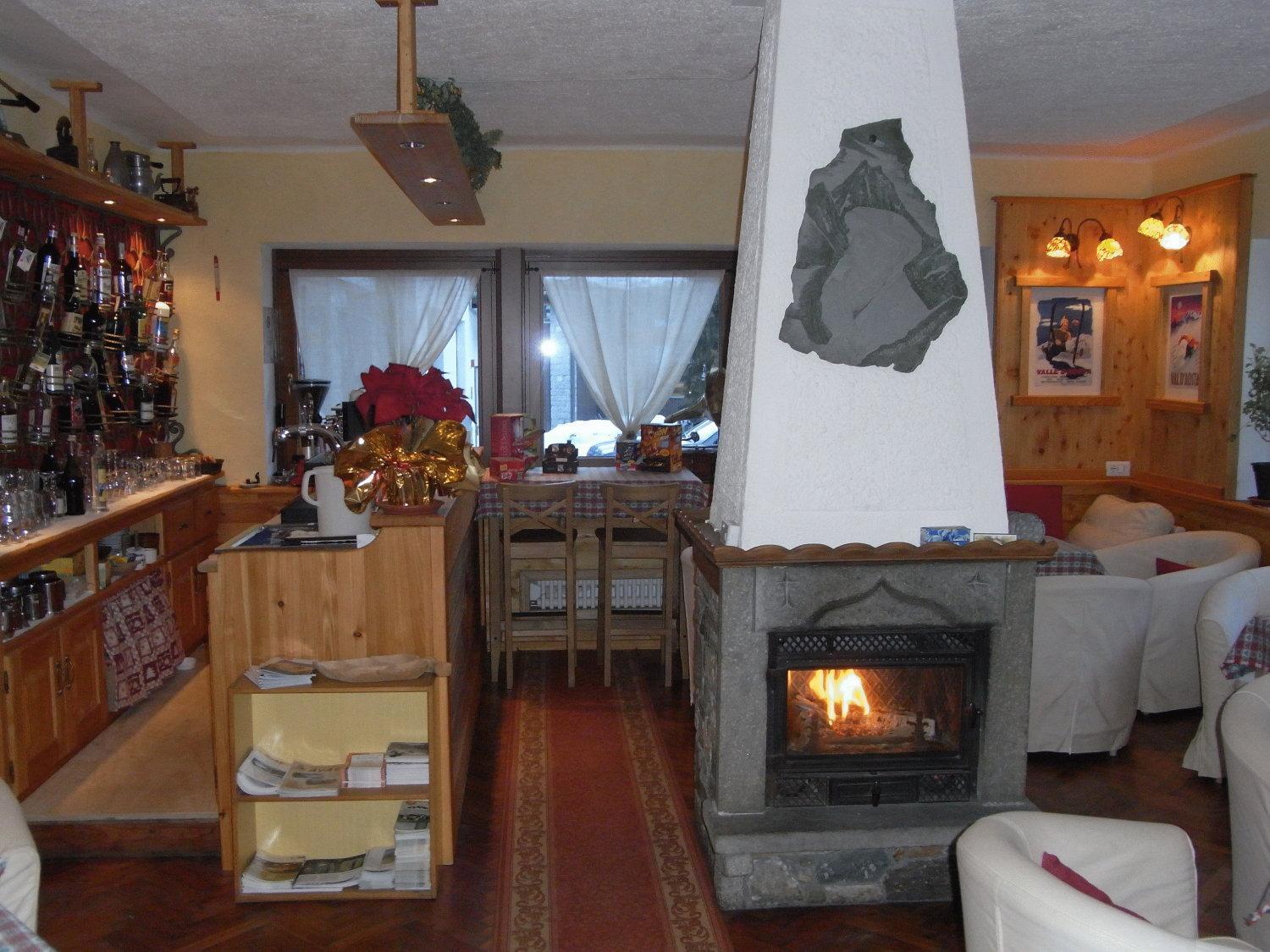 Hotel Genzianella Champoluc Kültér fotó